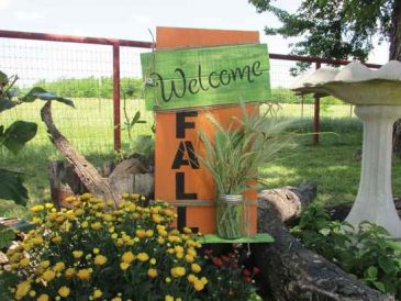 DIY Welcome Sign Image